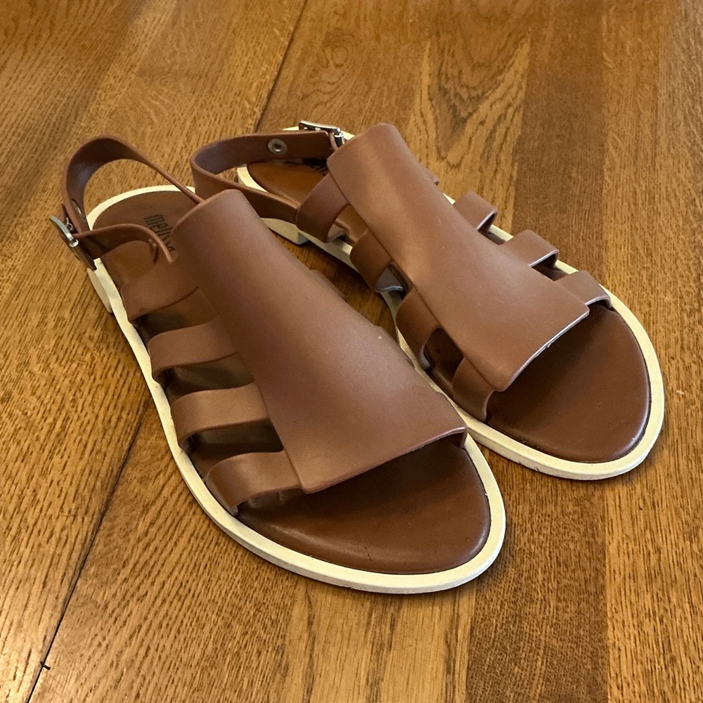 Woman’s Melissa brown flat strap sandals. Size 40. Back buckle. Gently worn!